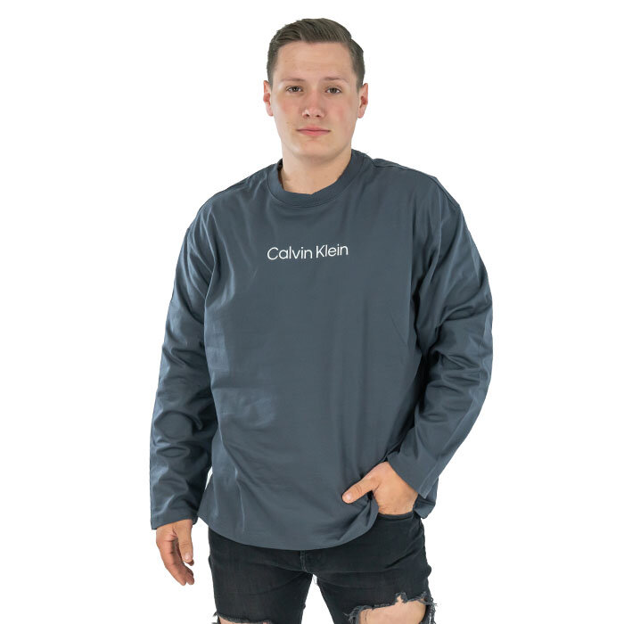 Calvin Klein - T-shirt with long sleeves - Relaxed Fit